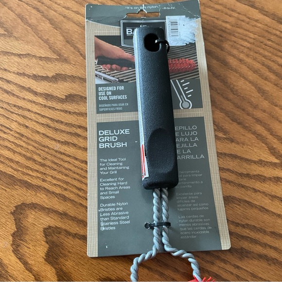 New Mr. Bar-B-Q Deluxe Grid Brush - Picture 2 of 4